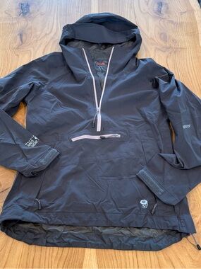 Mountain Hardwear Gortex Rain Jacket